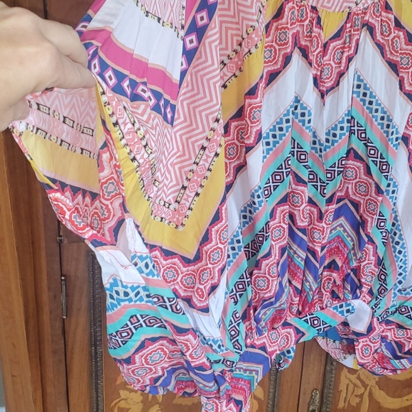 *520 Tolani Collection Ikat Front-Tie Button Up Top - Picture 6 of 10